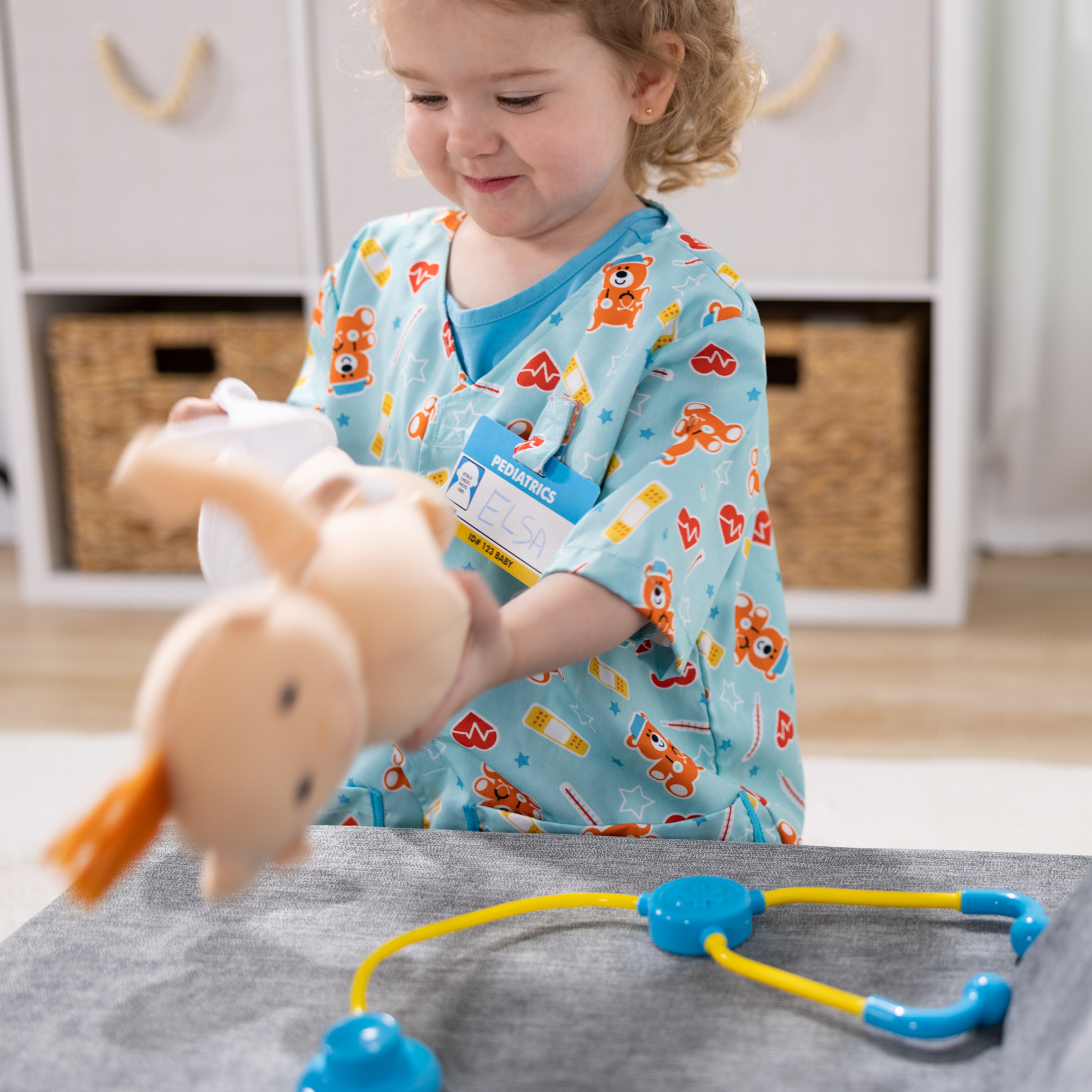 Melissa & Doug Pediatric Nurse Costume Role Play Set photo 7