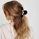 thumbnail image 4 of Pinzas para el cabello para mujer, pinzas para peinar, pinza grande con perla para el cabello, para uso diario, fiestas y eventos, accesorio elegante, suave, cómodo y liviano, pinza grande para el cab, 4 of 5
