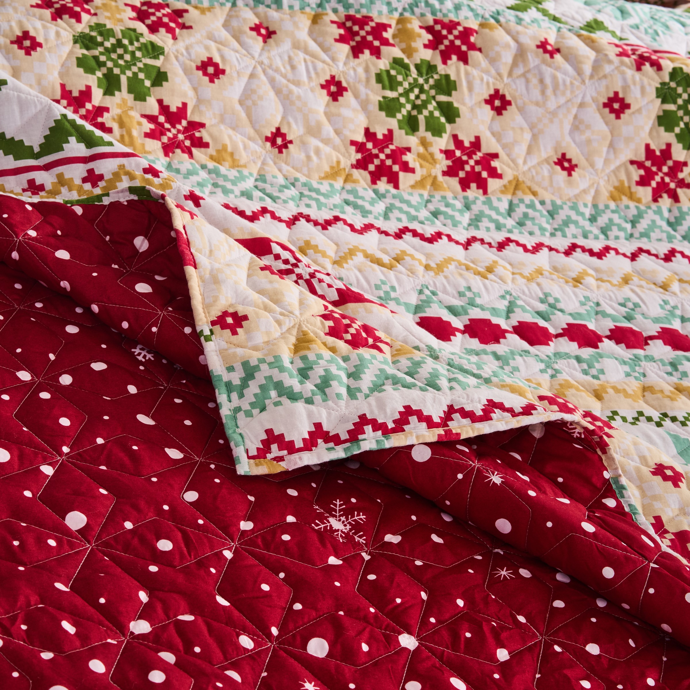 Greenland Home - Set Copripiumino Fair Isle In Velluto, 2 Pezzi, Doppia/XL, Rosso, Con Motivo Tradizionale Scozzese, Antimacchia E Lavabile