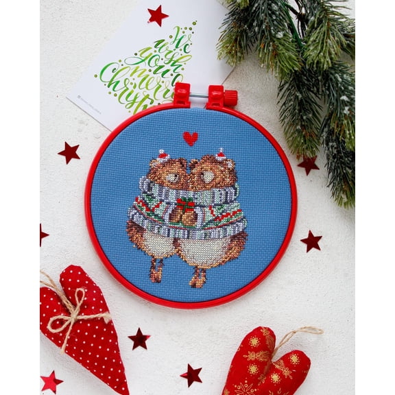 Cross stitch kit Give me a hug AHM-027