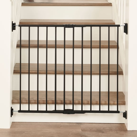 Regalo Extra Wide 2-in-1 Metal Stairway & Hallway Baby Safety Gate with Mounting Kit, Ages 6–24 Months, Black