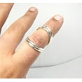 thumbnail image 3 of SS DESIGNS Adjustable Sterling Silver Splint Wire Ring for PIP & DIP Joint Support | Rheumatoid Arthritis & Arthritis Finger Splint for Joint Pain Relief, 3 of 5