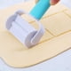 thumbnail image 5 of Juego de Cortadores de Galletas Enrollables, Versátiles Herramientas para Cortar Masa, Diseño de Rodillo Redondo Fácil de Usar, Ideal para Galletas, Minipizzas y Raviolis, Mango Cómodo, Jueg, 5 of 7