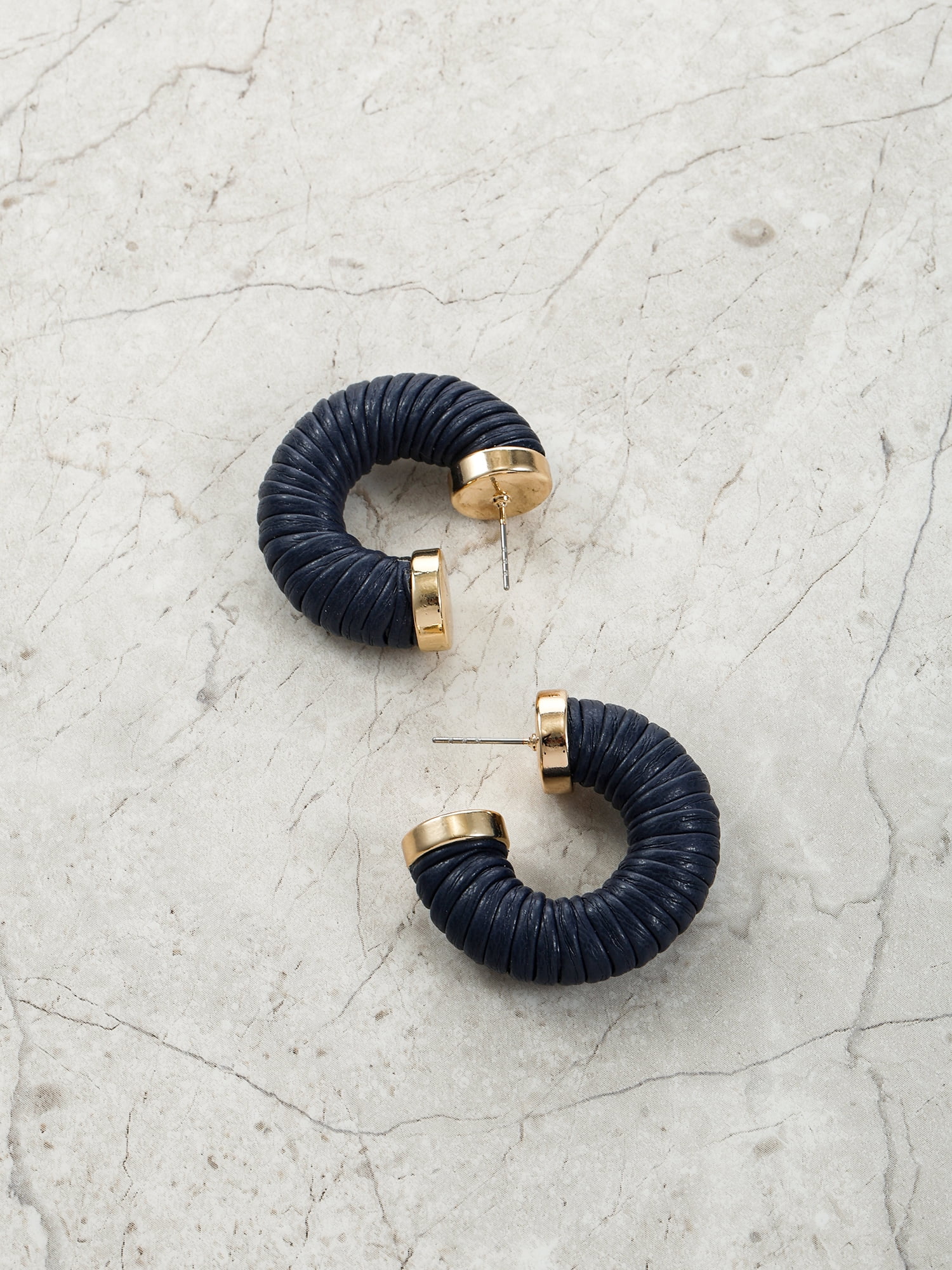 Time and Tru Goldtone and Blue Hoop Earring, 1 Pair