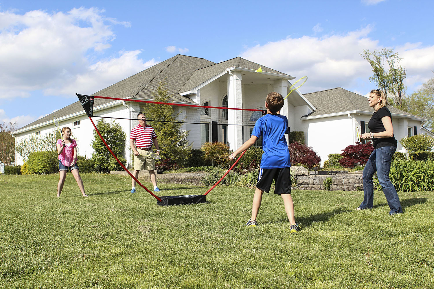 Zume Games Portable Badminton Set With Freestanding Base photo 5
