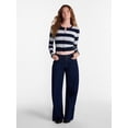 thumbnail image 2 of No Boundaries Low Rise Cotton Baggy Jeans, 31.5'' Inseam, Women's 00-26W, 2 of 5
