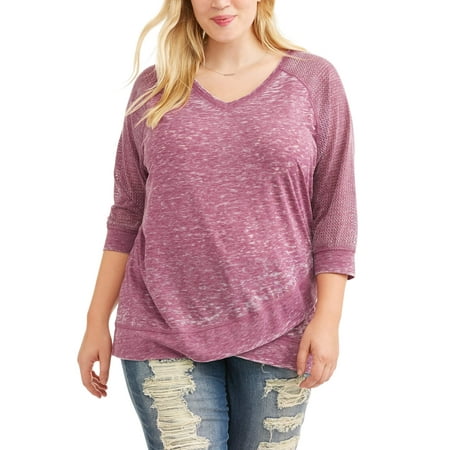 Women's Plus 3/4 Sleeve V-Neck Sweatshirt With Asymmetrical Hem