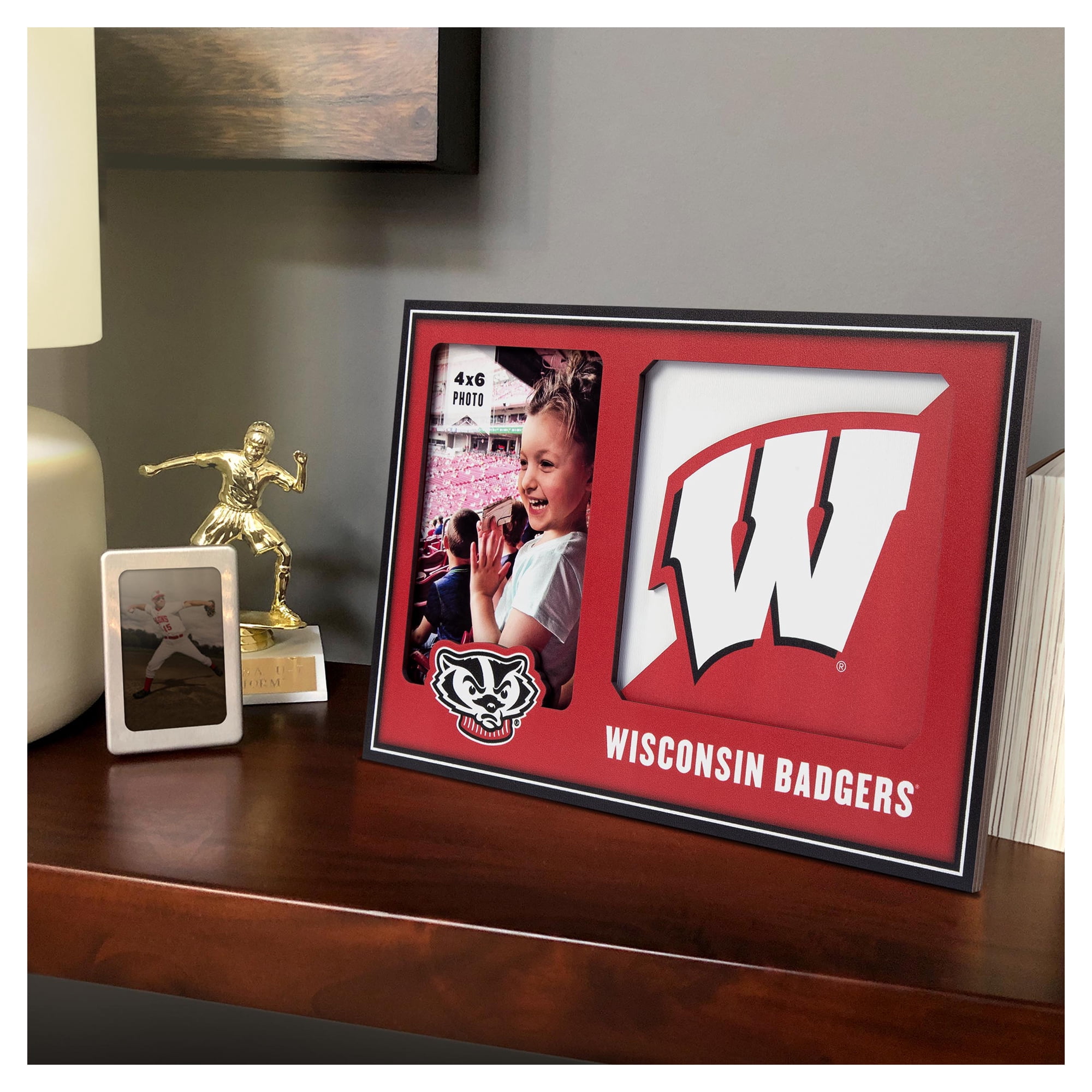 IDNA Wisconsin Badgers 3D Logo Series Picture Frame