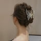 thumbnail image 3 of Pinza para el pelo con forma de mariposa, pinza para el pelo con perlas falsas y diamantes de imitación, 3 of 8