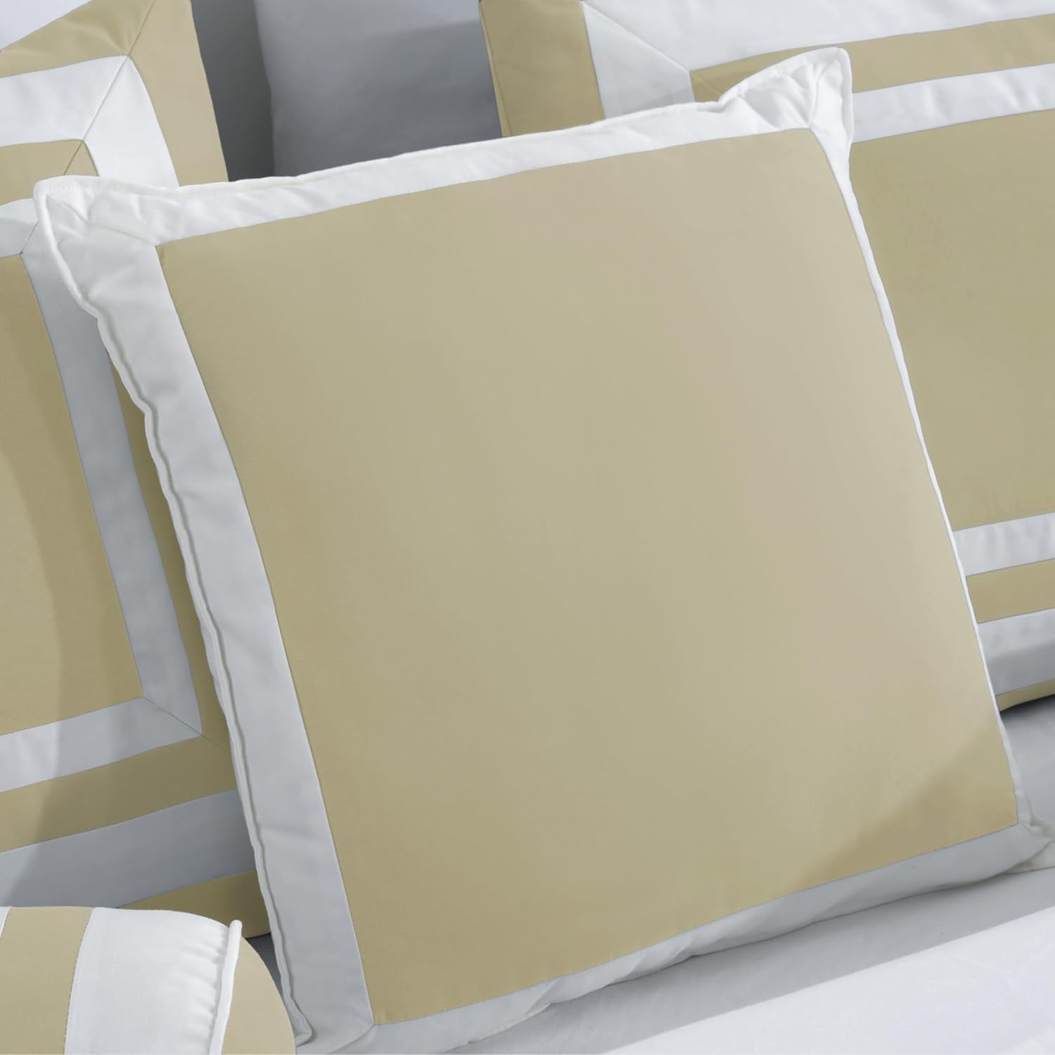 Chezmoi Collection Caprice 7-Piece Hotel Style Comforter Set Queen Size, Tan/White Square Pattern Color Block Bedding with Decorative Pillows, Luxurious Lightweight All Season Bed Set