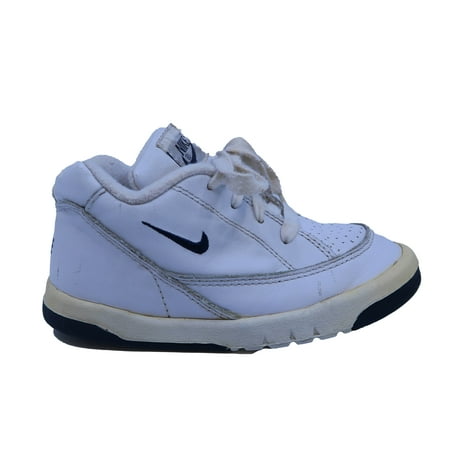 

Pre-owned Nike Boys White | Black Sneakers size: 9.5 Toddler