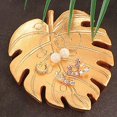 thumbnail image 1 of Bandeja de resina decorativa Yinane organizador de maquillaje Monstera de oro, 1 of 5