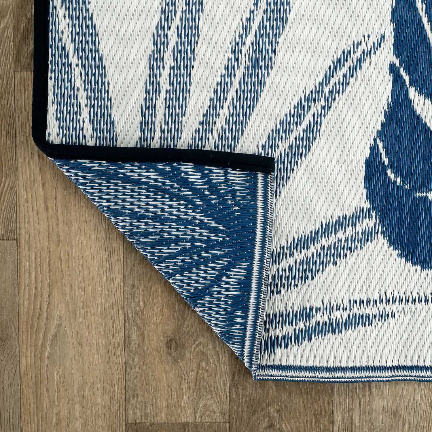World Rug Gallery Tropical Floral Leaf Reversible Recycled Plastic Outdoor Picnic Mat, Camping Rug, RV Rug - NAVY 5'x7'