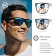 thumbnail image 4 of Lentes de Sol Knockaround Torrey Pines Polarizados UV400 Negro Mate, 4 of 9