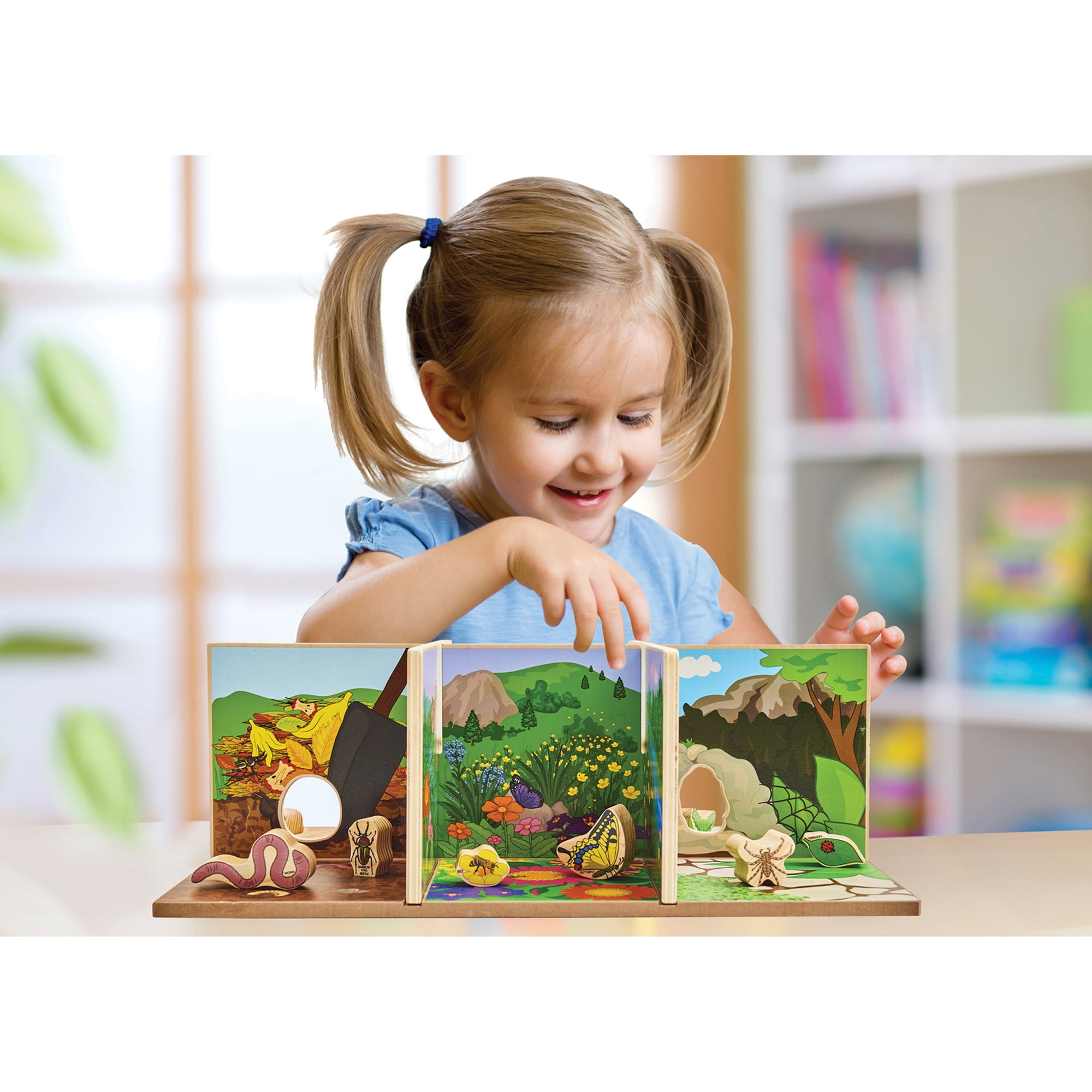 The Freckled Frog Pretend 'N' Play Minibeasts - Set of 15