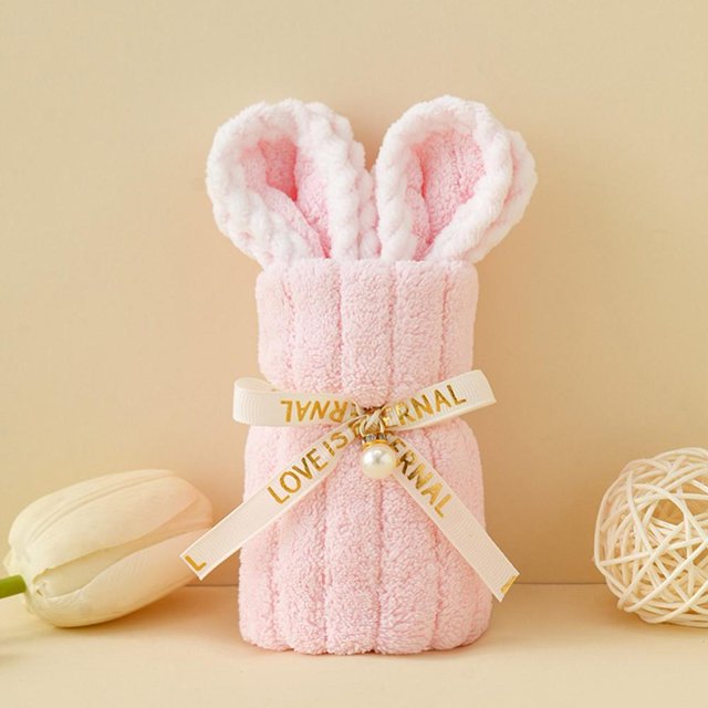 Feltree Rabbit Shaped Children's Velvet Towel - Soft Handheld Gift for Party Favors, Baby Showers & Kids Birthdays