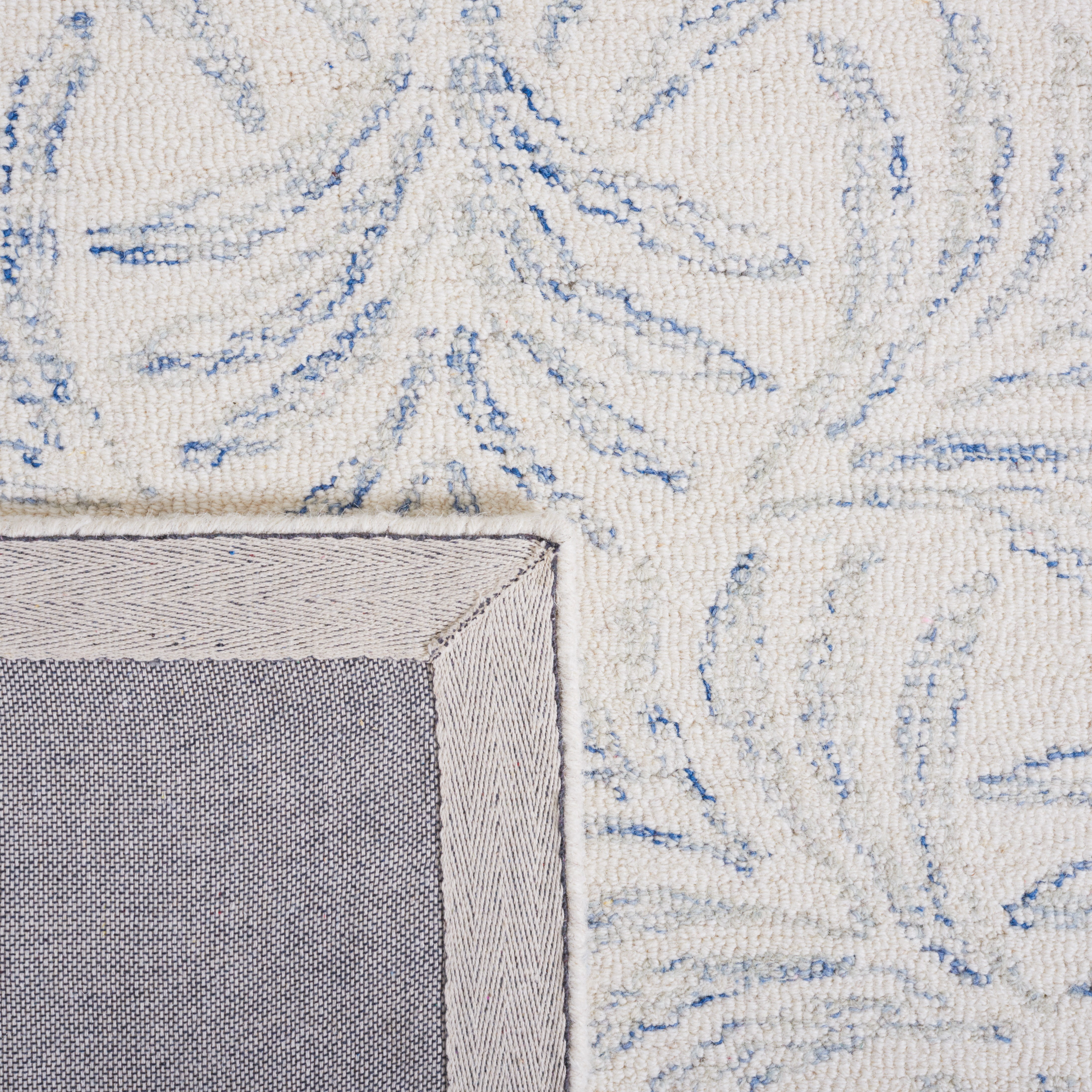 Safavieh Jardin Thaddeus Leaves Area Rug, Ivory/Blue, 6' x 6' Round