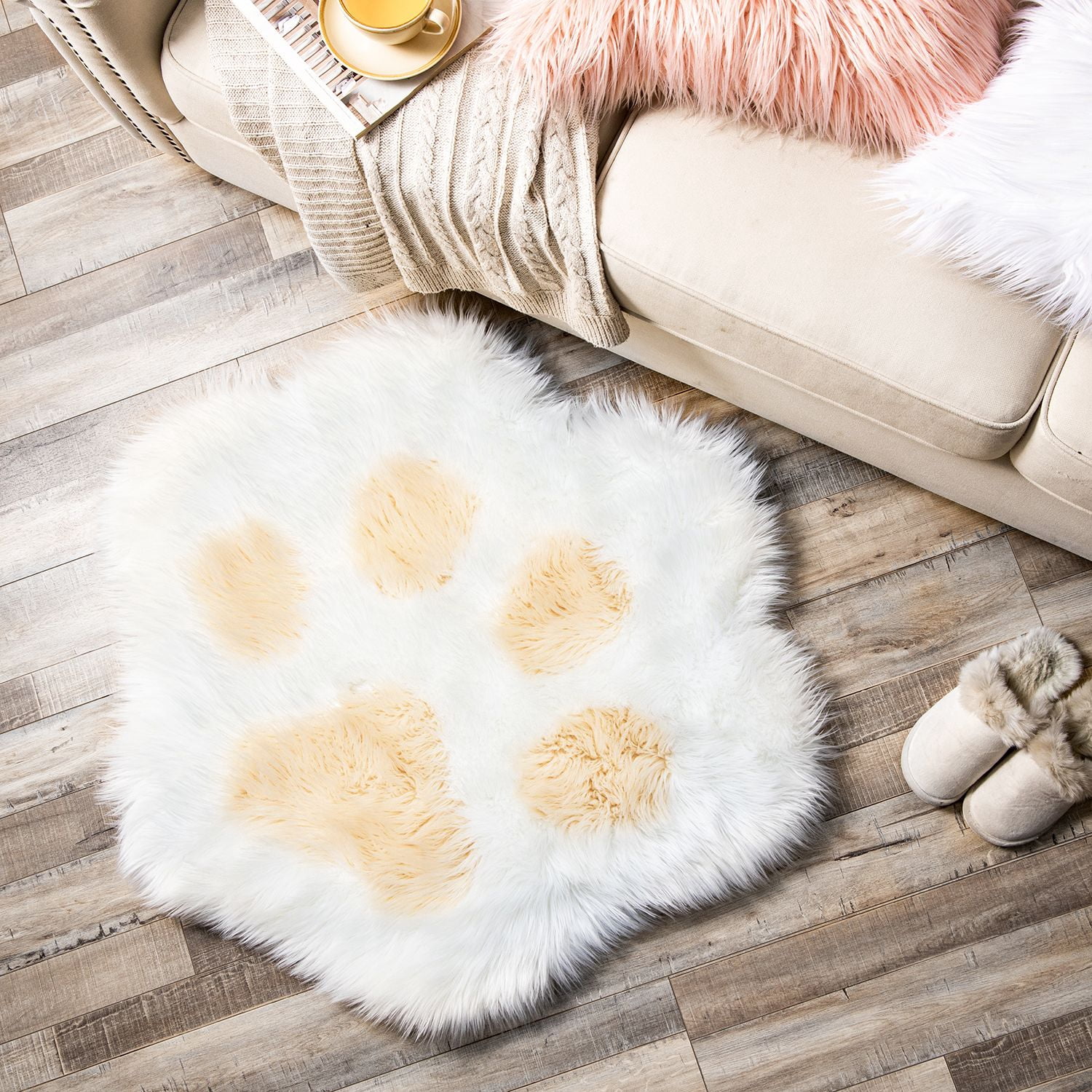 Phantoscope Ultra Soft Faux Sheepskin Fur Cat Paw Rug, Fluffy Non-Slip Area Rug, Kids Room Bedroom Carpet, Yellow with White, 2 x 3 ft