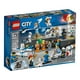 thumbnail image 1 of Set LEGO City Space Port Pack de Minifiguras: Investigación y Desarrollo Espacial, 1 of 3