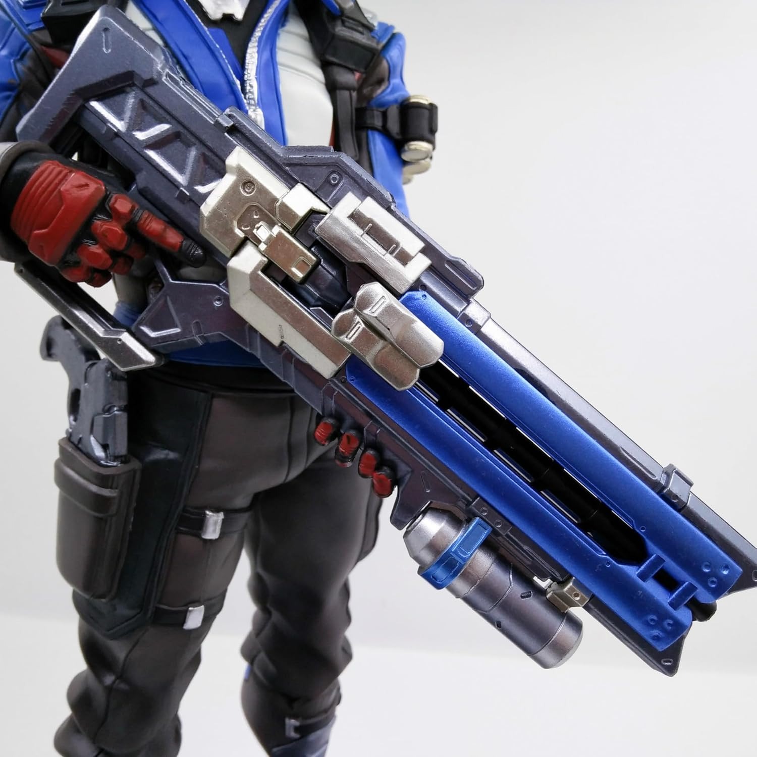 Jack Morrison Figure, Holding A Gun Jack Morrison Action Figures 35cm/13.8inch PVC Character Figurine Model Collectible Handicrafts Anime Gift