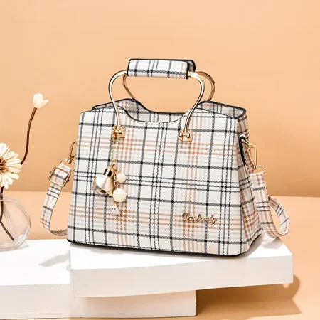 

Women‘s Colorblock Plaid Pattern Pendant Decor Shoulder Bag Crossbody Bag Handbag
