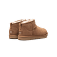 thumbnail image 3 of UGG GRADE SCHOOL Classic Ultra Mini GS "Chestnut" 1130750K CHE 1130750K CHE from Stadium Goods, 3 of 8