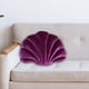thumbnail image 1 of Cojín decorativo perfecl de concha marina suave Morado oscuro, 1 of 8