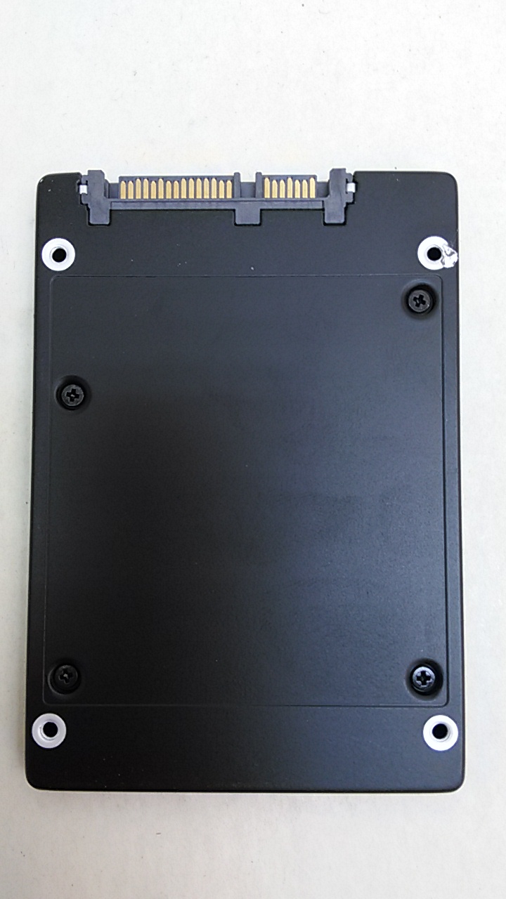 Pre-Owned SanDisk X300 SD7TB6S-256G 256 GB 2.5 in SATA III Solid State Drive (Good)