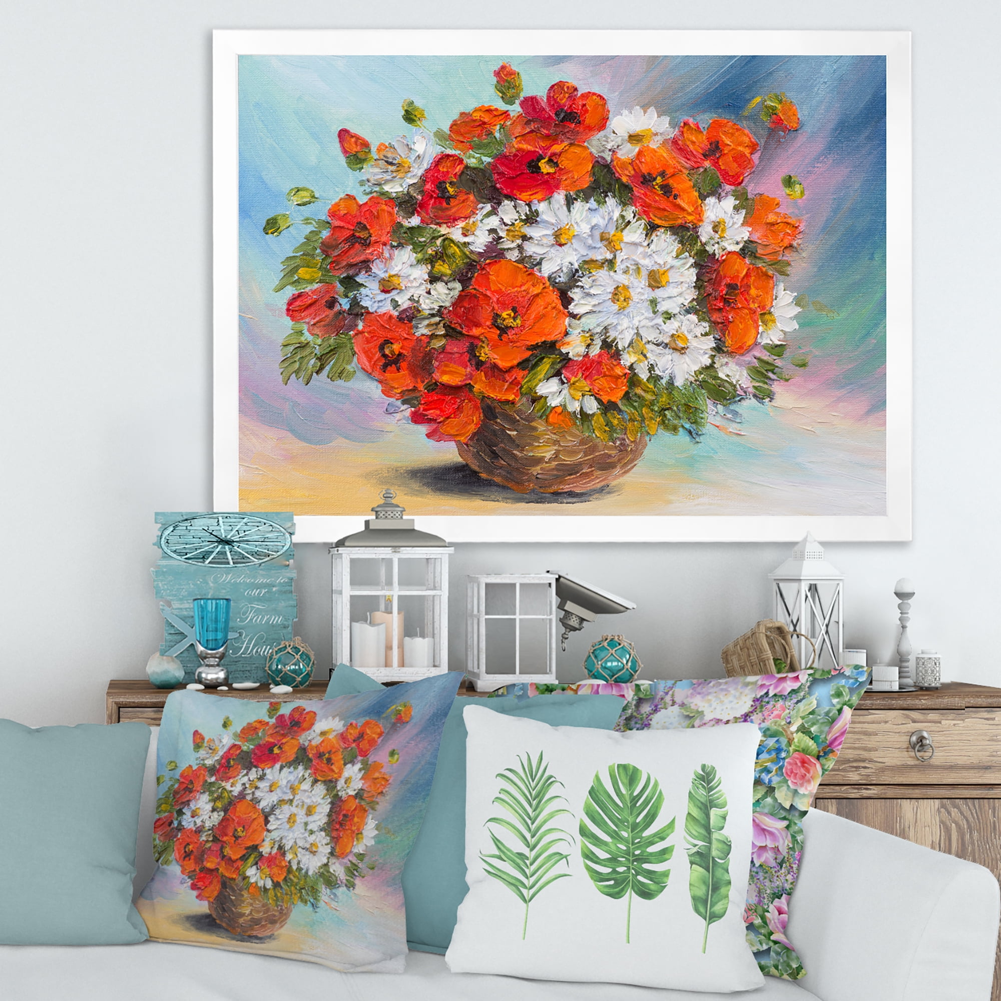 Designart 'Still Life Bouquet Of Daisies and Poppies' Traditional Framed Art Print