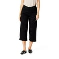 thumbnail image 1 of Levi Strauss Signature.™ Women’s Mid Rise Wide Leg Capri Jeans, 1 of 3