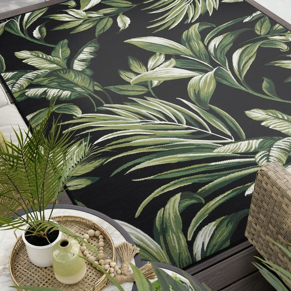 Stunning Transitional 5' x 7' Black and Green Polypropylene Outdoor Area Rug