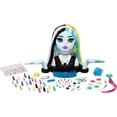 thumbnail image 1 of Monster High Tête à coiffer de poupée Frankie Stein, 65+ accessoires, 1 of 6