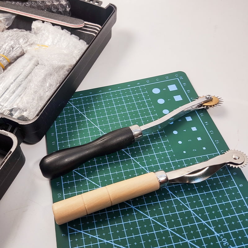 59PCS Leather Working Tools Set with Leather Tool Box Prong Punch Edge Beveler Wax Ropes Needles Perfect for Stitching Punching Cutting Sewing Leather Craft Making
