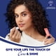 thumbnail image 2 of Bálsamo labial Nivea - Melocotón con brillo afrutado - Paquete de 1, 2 of 8