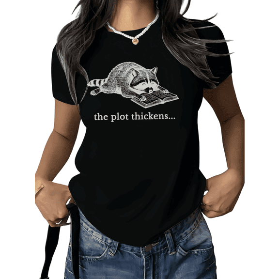 Black Print Tshirt Funny Raccoon Reading Graphic Tees Shirts The Plot Thickens Book Lover Reader Humor Casual Oversized Shirt S 5XL Tops