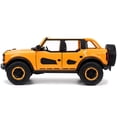 thumbnail image 3 of Jada Toys Just Trucks 1:24 2021 Ford Bronco Coche fundido a presión naranja con estante para neumáticos, juguetes para niños y adultos, 3 of 5