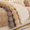 thumbnail image 2 of Cojín de felpa de grado A para sofá, funda de sofá cálida y gruesa con sensación de conejo para invierno, tela de cubierta de felpa de nuevo estilo 2022, 2 of 5