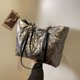 thumbnail image 5 of Mujer Puffy Down Hobo Bag Puffer Tote Bag Casual Satchel Sling Bag Bolsa de viaje, 5 of 9