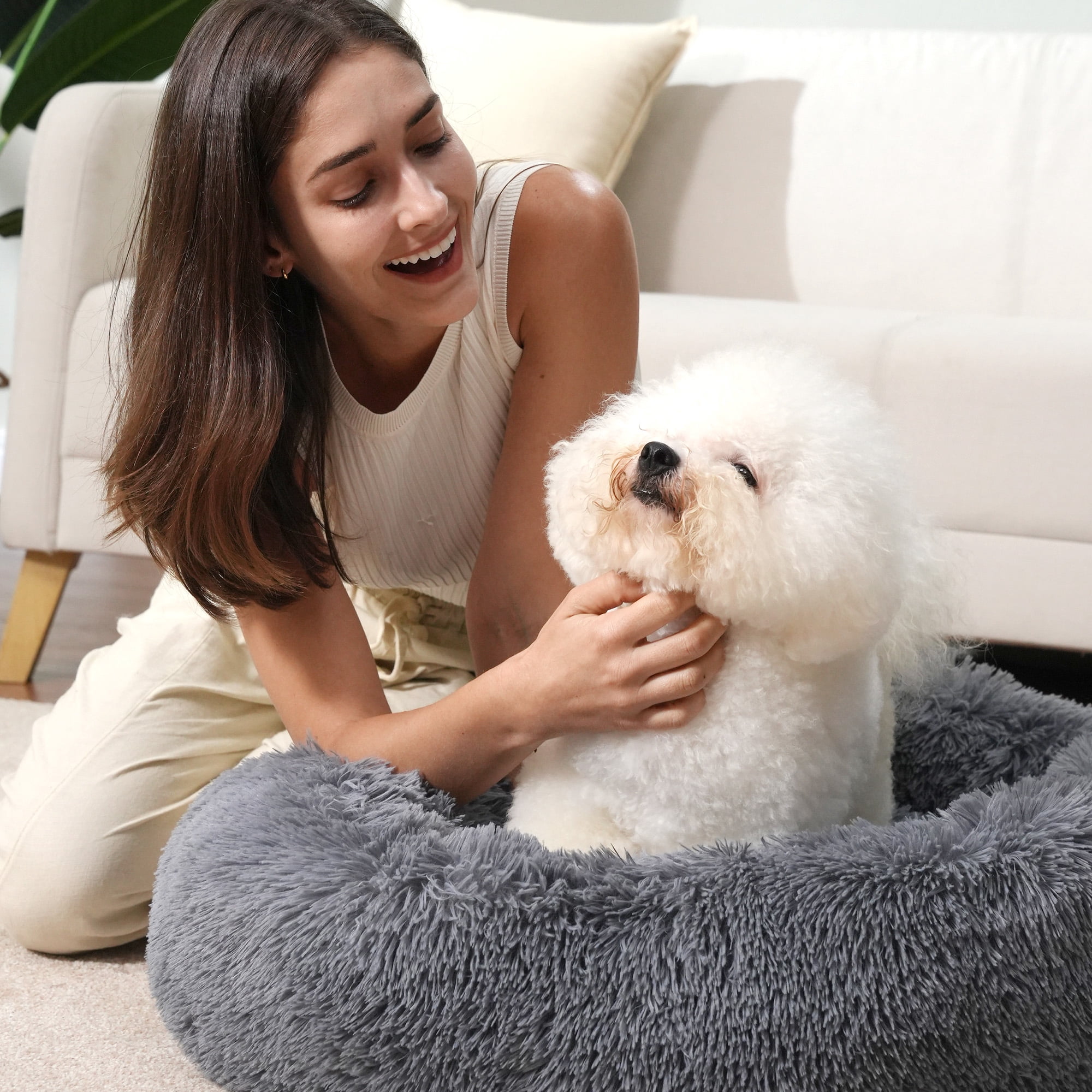 PAWZ Road Calming Donut Dog Bed Anti-Anxiety Plush Pillow Round Puppy Cat Bed 30" for Pets up to 45lbs,Gray