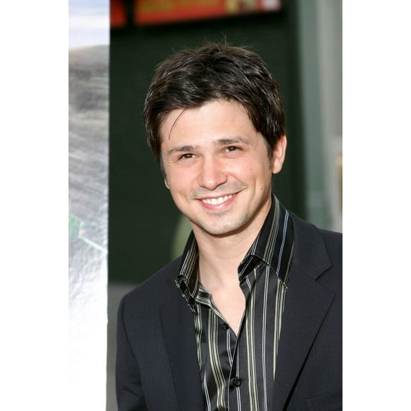 Freddy Rodriguez At Arrivals For Six Feet Under Hbo Season Premiere, Grauman�S Chinese Theatre, Los Angeles, Ca, Tuesday, May 17, 2005. Photo By Effie NaddelEverett Collection Celebrity (16 x 20)
