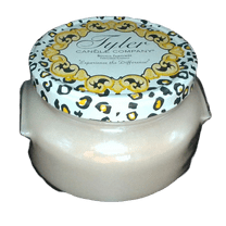 Tyler Candle Company - High Maintenance - 22oz jar candle - with Tyler matches