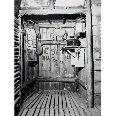 Trench Set - First World War (1914-1918). Telephone Set in a Trench, France (1915) Print Wall Art By Prisma Archivo