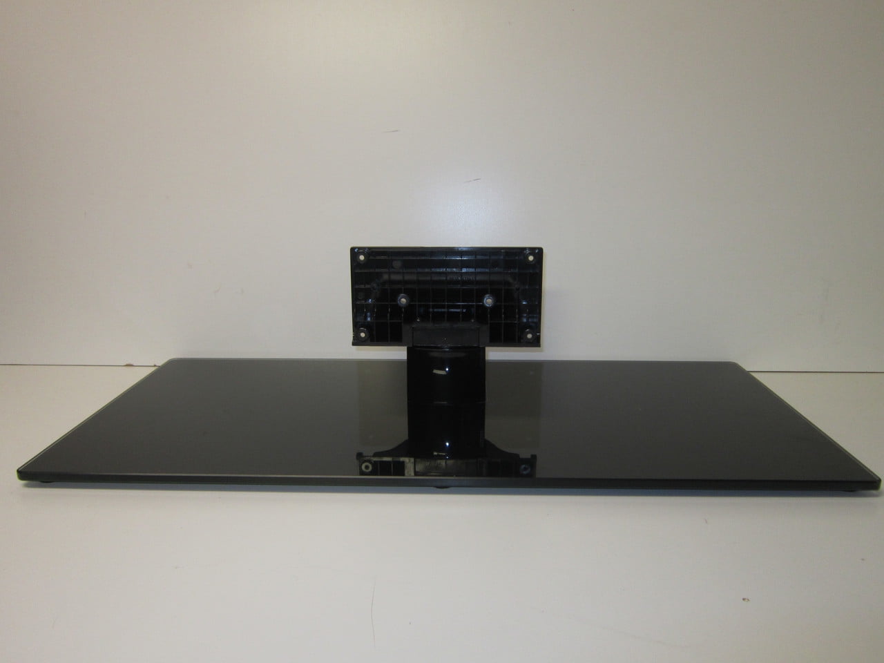 Westinghouse Dwm55f1g1 Stand Base W S Used 144290100