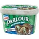 Dessert glacé PARLOUR® Menthe et tourbillon de chocolat Contenant de 1,5 L – image 2 sur 9