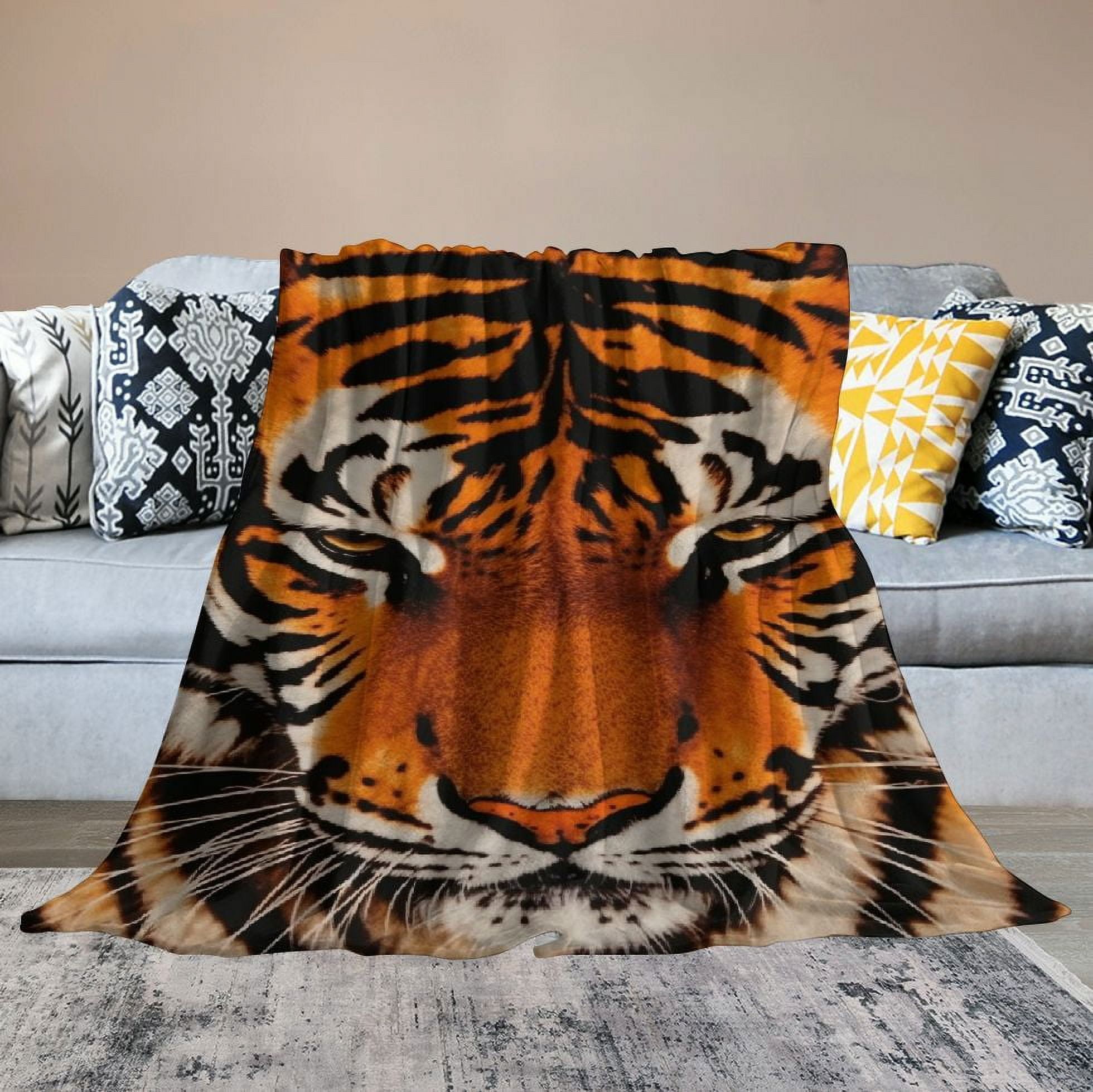 HENGT Tiger Print Blanket Tiger Print Pillow Covers Decorative Throw Blanket Set Fuzzy Soft Cozy Warm Lightweight Blanket for Sofa Couch Bed Travel Camping Walmart