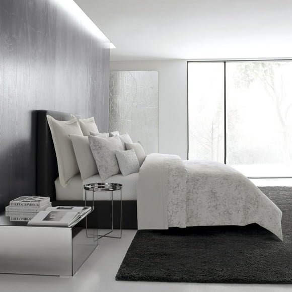Vera Wang Tuille Floral Bedding, Euro, Light Pastel Grey