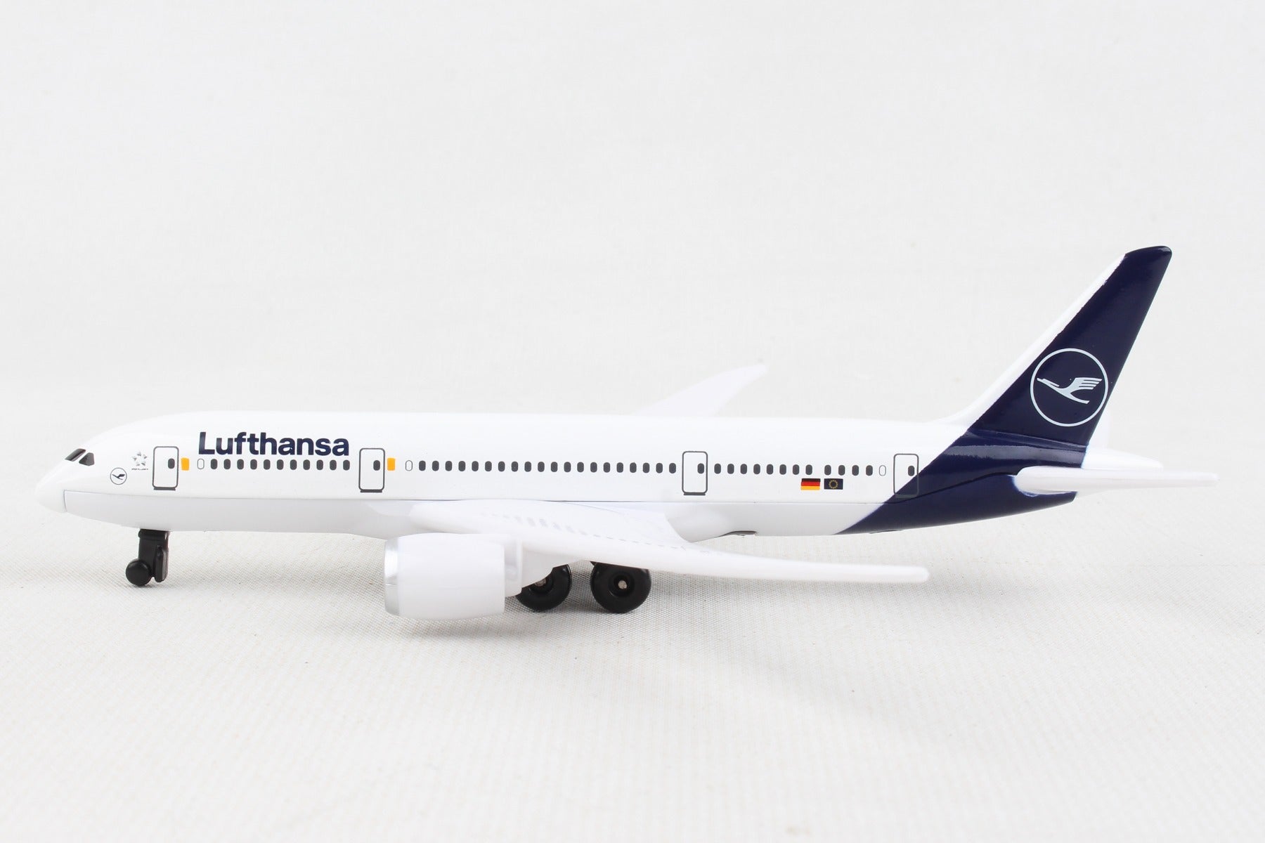 Realtoy RT4136 Lufthansa 787 Single Plane - Walmart.com