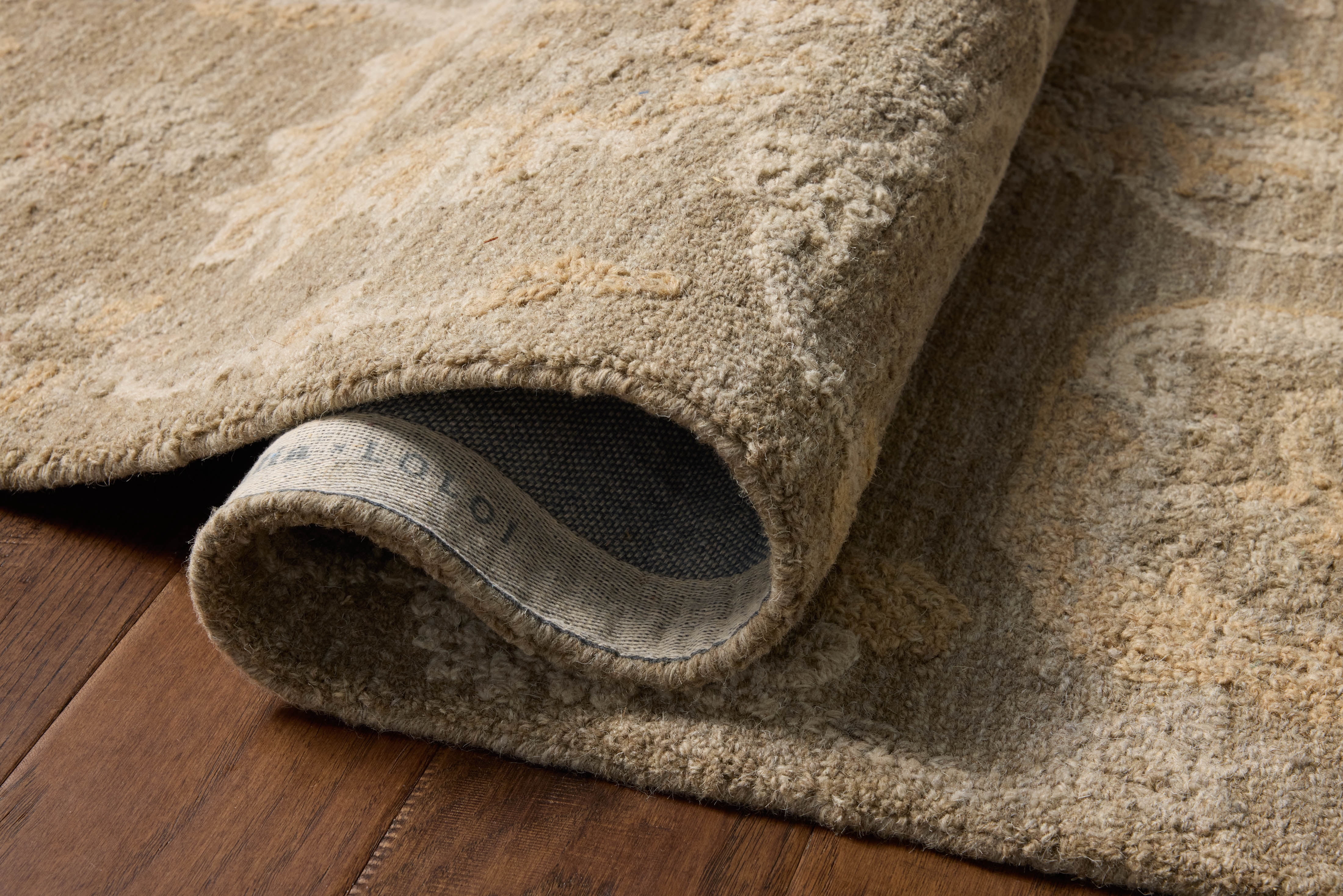 Chris Loves Julia x Loloi Dorothea Oak / Natural 2'-6" x 9'-9" Runner Rug