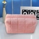 thumbnail image 5 of 1. La pequeña bolsa de cosméticos tiene una cremallera de metal suave, fácil de limpiar y no pierde color, puede usarla durante mucho tiempo., 5 of 6