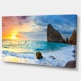 thumbnail image 2 of Matin Vibrant Mer avec Soleil Jaune - Impression sur Toile, 2 of 3